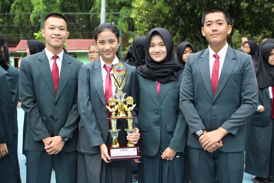 Primus, Lydia, Alwan dan Charima Juarai LCC Hari Oeang 2017